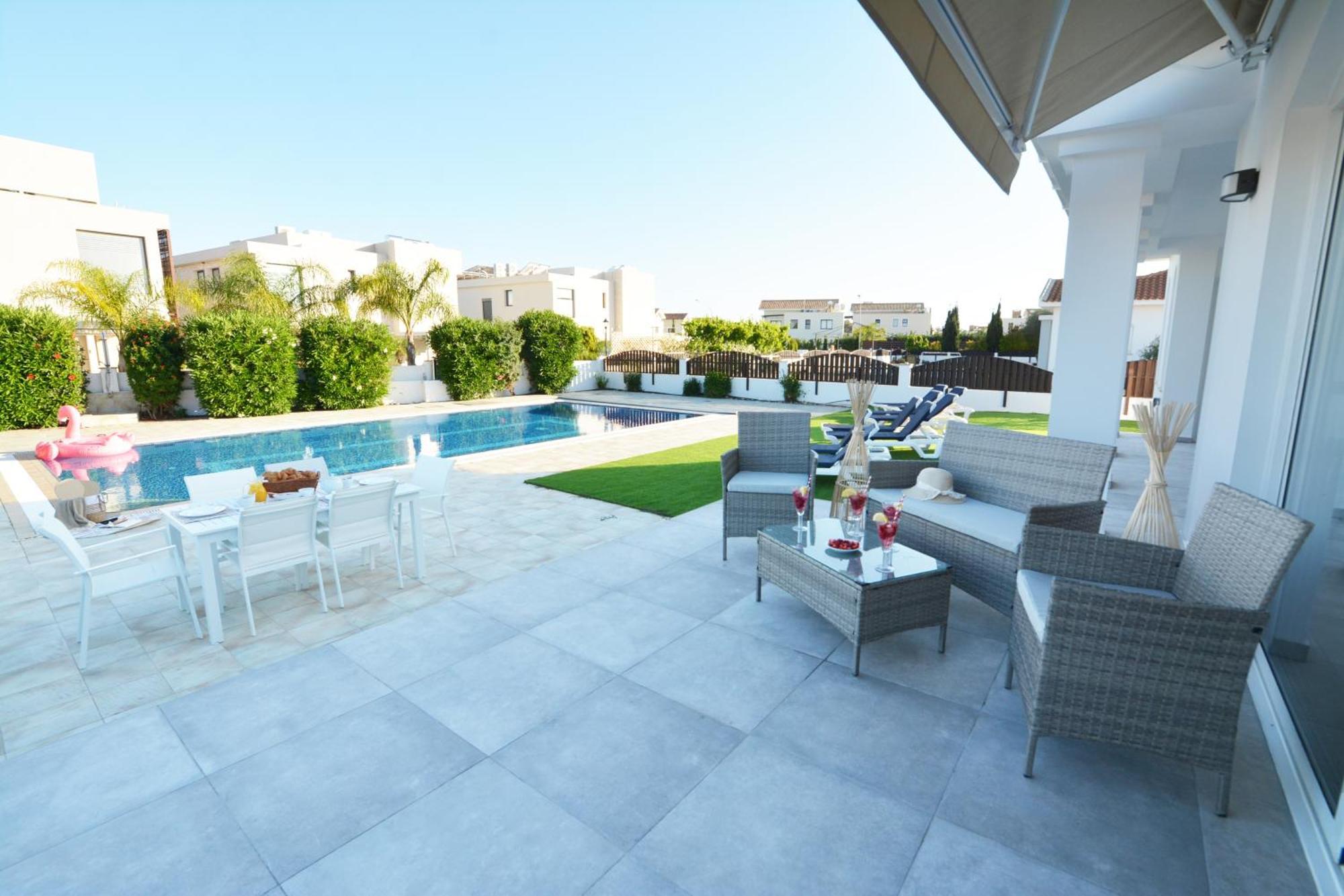 Aquamarine Villa