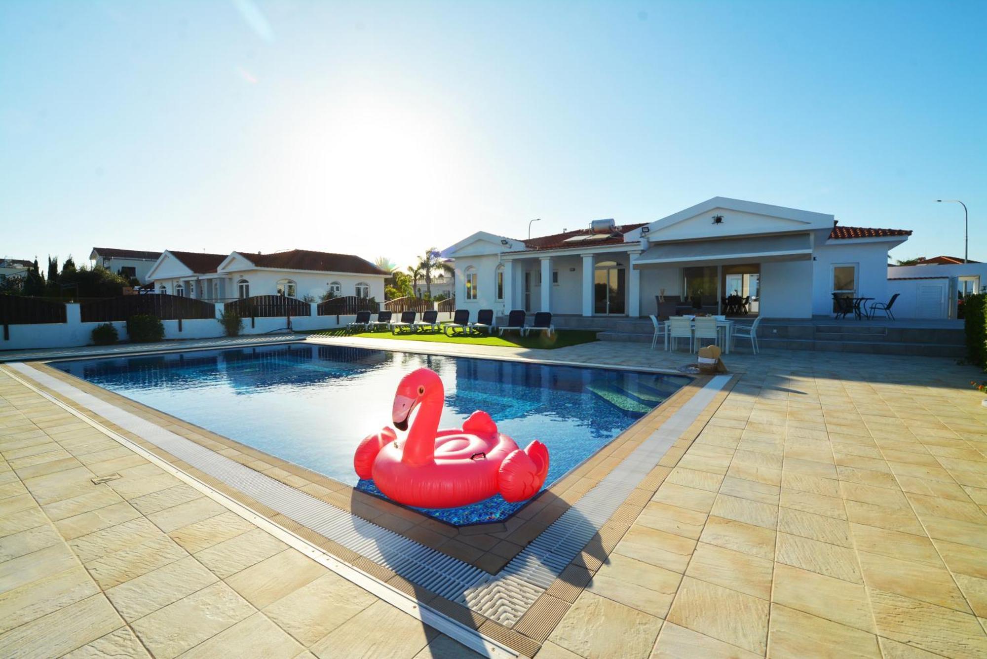 Aquamarine Villa Agia Napa